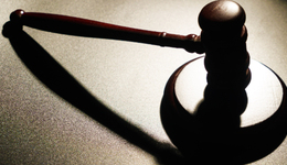 走向破产后，这家知名化妆品企业1元卖专利