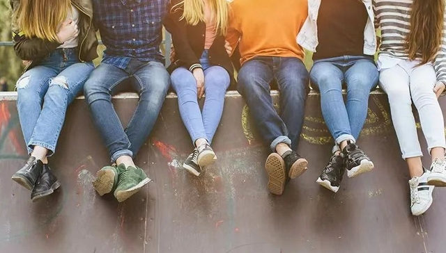 夜校,年轻人,成人教育,商业模式,