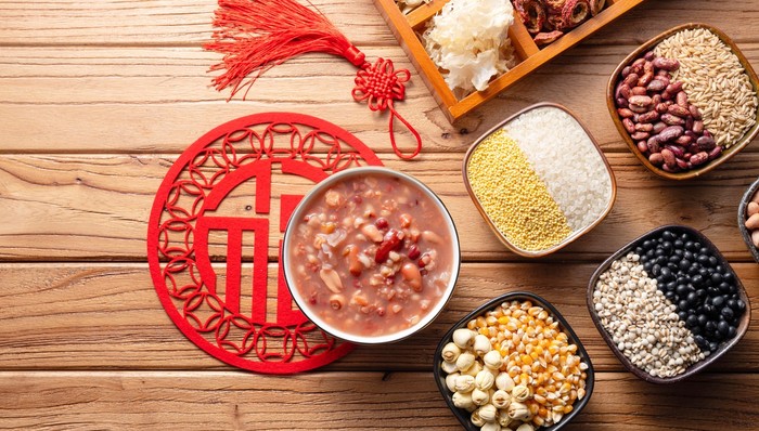 盘前机会前瞻|粮食产业迎来重磅利好！这几家公司在农作物研发和高标准农田建设方面优势明显（附概念股）