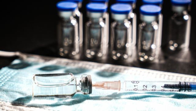 三叶草豪赌新冠疫苗失败后，再押注二价呼吸道合胞病毒疫苗