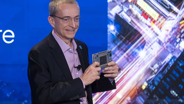 英特尔的最强AI芯片要来了，声称性能完胜英伟达H100