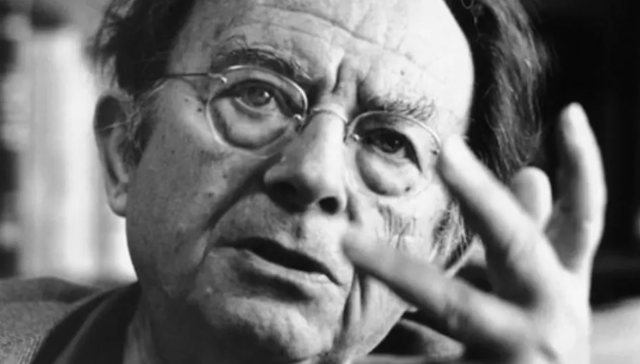 心理学家弗洛姆：人类的目标就是要克服自恋