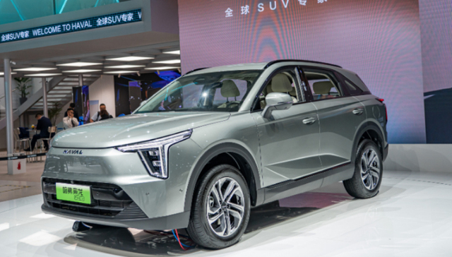 长城汽车开启新一轮组织调整，魏建军走向台前抓营销