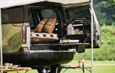 闪电快讯 ｜ 极石汽车宣布推出四项用车保障措施 极石01亮相北京车展