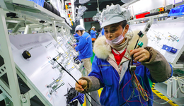 社科院金融所：對(duì)沖金融周期下行沖擊，宏觀政策應(yīng)延續(xù)擴(kuò)張基調(diào)