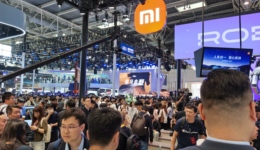 小米汽车公布最新锁单和交付情况，雷军现场发出求贤令｜2024北京车展