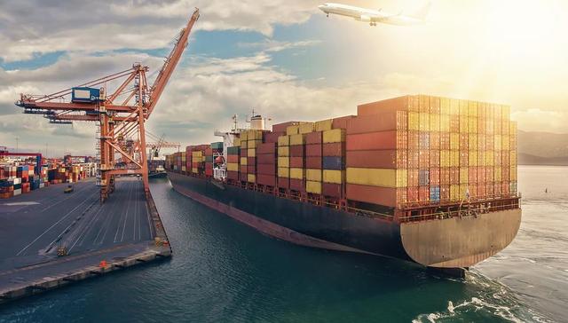 万千气象看上海 | 船舶跨进氨燃料新时代 从一张“严丝合缝”的图纸开始 | 寻找中国经济新动能