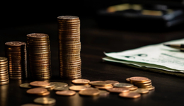 年轻人拯救霸王集团