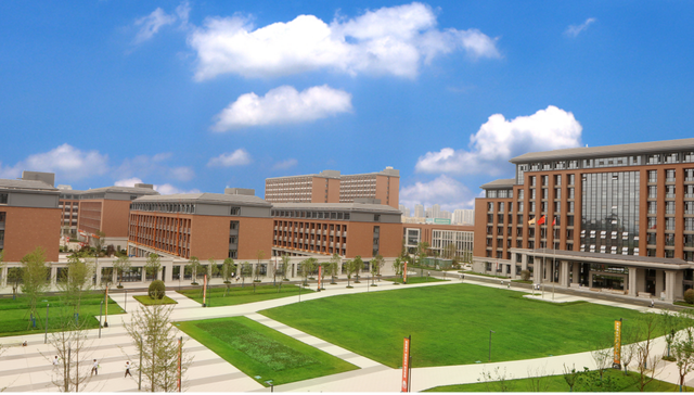 豪掷近30亿，中国东方教育花大力气建的区域中心为何重要？