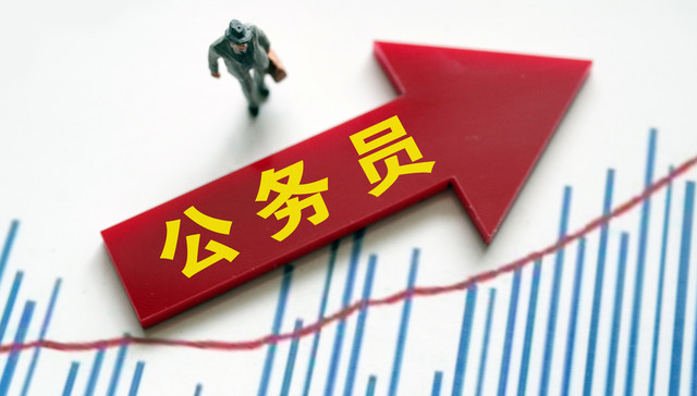 公考三巨头进入“冷静期”