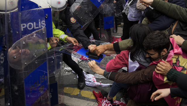 声援巴勒斯坦，多国“五一”游行不断