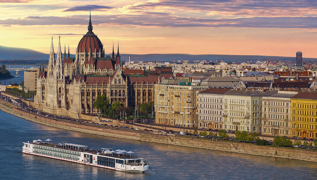 【圆桌对话】市场持续复苏，谁才是一站式游轮旅行的主力？