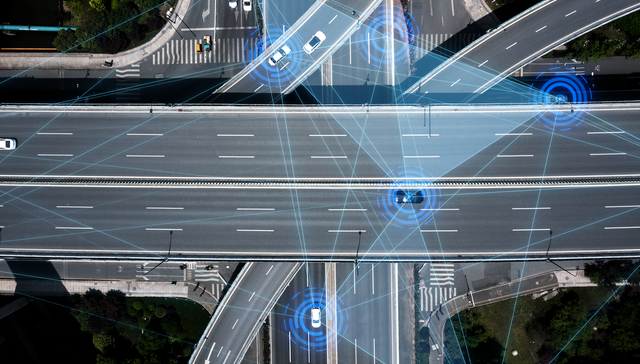 自动驾驶；英伟达；软银；微软