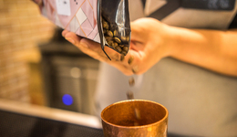 一年閉店超4萬家，品牌開店降速，“咖啡拐點(diǎn)”來了？