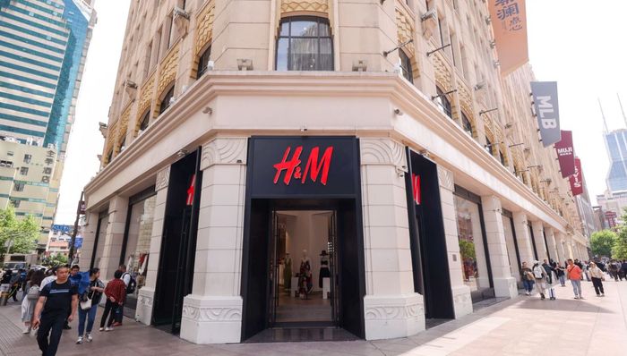 H&M上海旗舰店焕新启幕，LV又推限量联名香水 | 是日美好事物