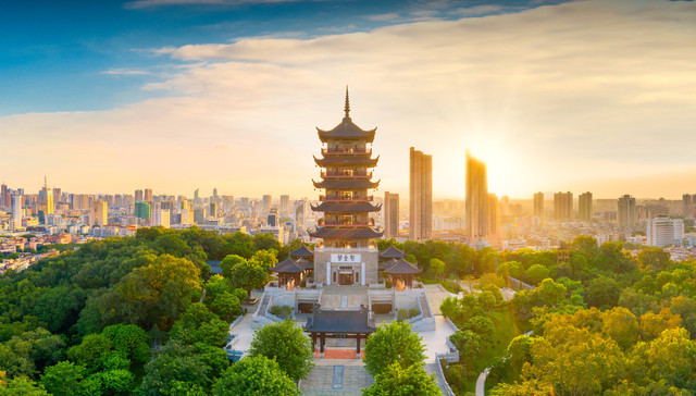 佛山楼市集中放大招：买房即可落户、取消首套利率下限、多层面为开发商减负