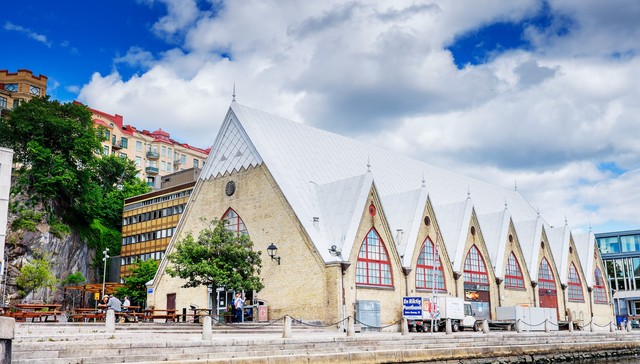 澳门新濠影汇带来展览与演唱会双重快乐，瑞典哥德堡开启美食复兴活动 | 一周旅行指南