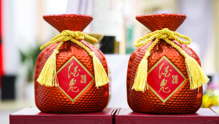 白酒,产能过剩,酒鬼酒,