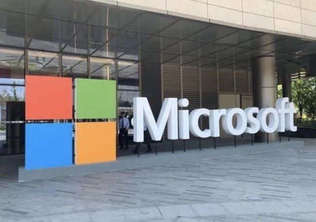 电厂｜微软邮件告知数百员工迁移海外，员工面临两难境地