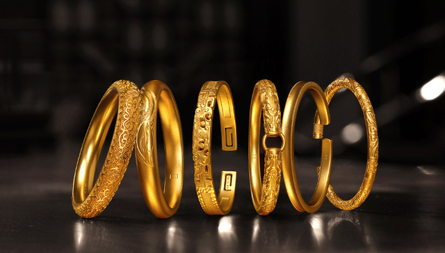 老铺黄金更新招股书，称连续两年为单店收入最高黄金品牌