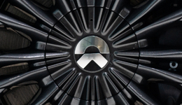 新车21.99万，李斌急了