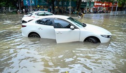 廣西南寧遭遇暴雨致內(nèi)澇嚴(yán)重，今日雨勢將明顯減弱
