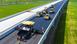 4月财政支出保持较强力度，“卖地收入”跌幅有所扩大