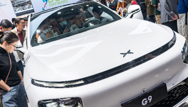 小鹏汽车一季度毛利率重回两位数，净亏损同比收窄