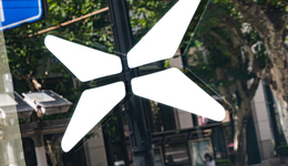 大幅减亏、销量增速跑输同行，小鹏汽车如何实现进步？