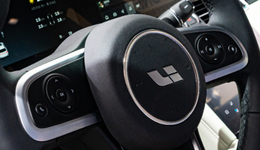 理想跌进纯电的坑