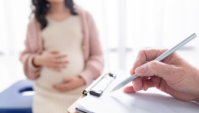 总和生育率，育龄妇女，人口，