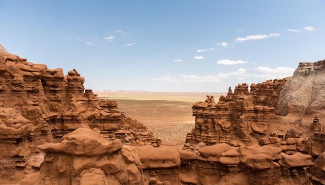 万豪与德胧合作首批三个项目签约，北京前门文华东方酒店胡同酒吧率先开幕 ｜ 一周旅行指南