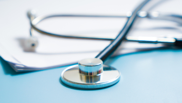 直通部委 | 今年1—4月异地就医直接结算惠及7030.62万人次  人社部拟增加网络主播等19个新职业