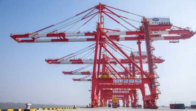 上海，上海港，码头，航运中心