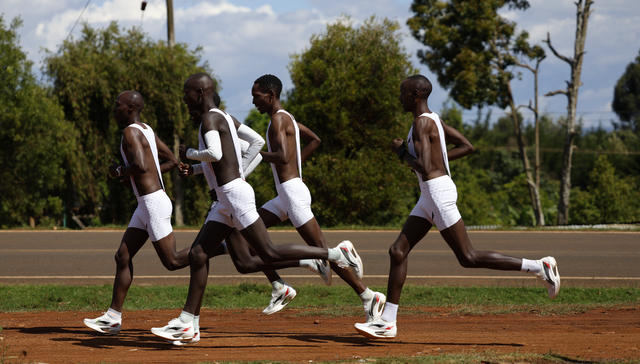 科技创新，李宁突围