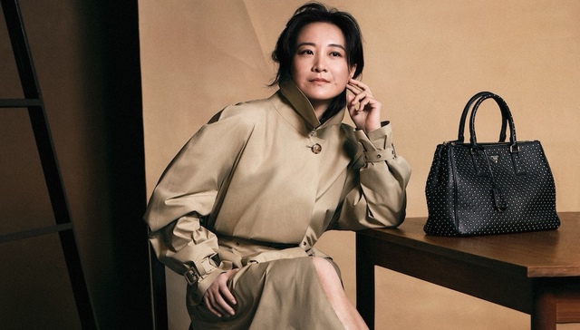 从中国女足到贾玲，Prada正告别流量明星