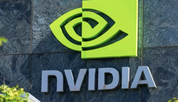 英伟达加快AI芯片路线图：黄仁勋透露GPU将一年一更