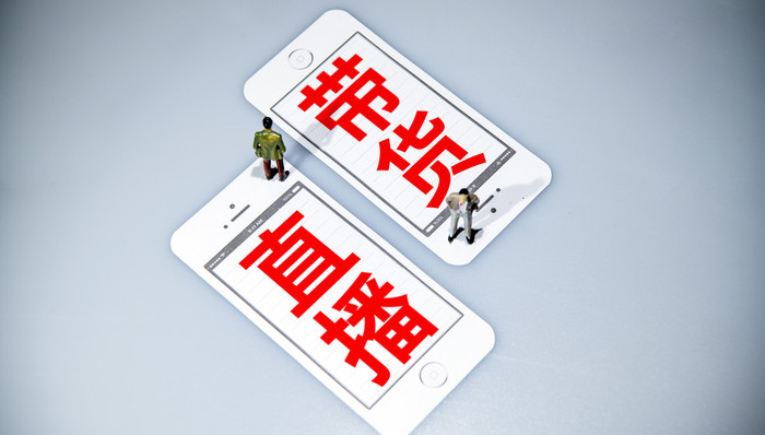 董宇辉“抗拒卖东西”，东方甄选股价持续下跌