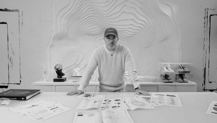 斯沃琪推出全新Bioceramic MoonSwatch系列腕表，路易威登全新Escale系列腕表打造“奇幻宝箱” | 当周腕表