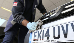 欧盟将对中国产电动汽车加征最高38.1%的关税，不同品牌为何有区别？