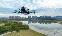 低空经济浪潮掀起，广东如何搭建空中安全交通体系？