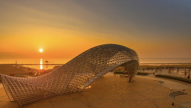 上海，临港新片区，滴水湖金融，滑雪场