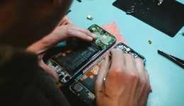 转手十倍利润，在国外修手机为何能这么赚钱？