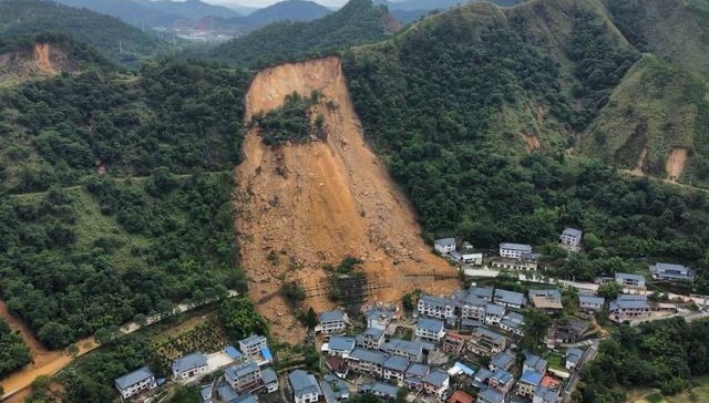 福建上杭县山体滑坡致多人失联，救援队：降雨持续有二次滑坡风险