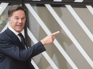 俄乌冲突进入新阶段之际，荷兰首相吕特锁定北约新秘书长