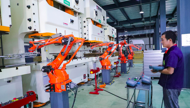 惠誉上调今年中国经济增速至4.8%，财政政策是下半年重要看点