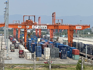 成都要建国际枢纽门户城市，除了双机场和铁路港还能做什么？