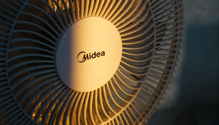 何享健,美的,人事变动,王思聪