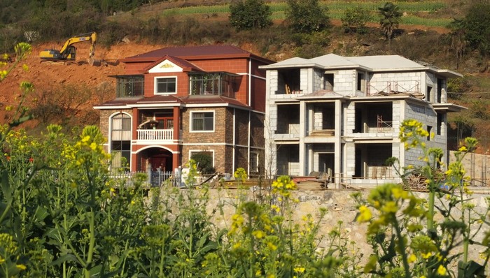 鼓励放弃、退出农村宅基地进城购房，多地出台新政去库存