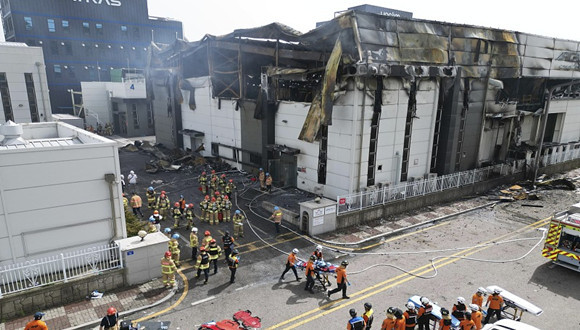 韩国一家锂电池工厂火灾致22人死亡，行业安全警钟再次敲响